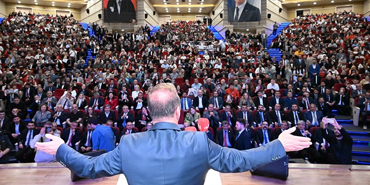 Anahtar Parti’ye iktidar bestesi! Anahtar Parti’ye iktidar bestesi!