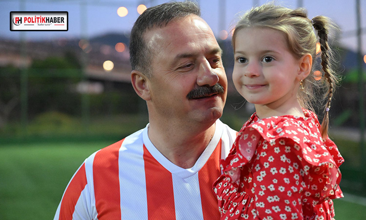 Yavuz Ağıralioğlu Samsun’dan seslendi! Yavuz Ağıralioğlu Samsun’dan seslendi!