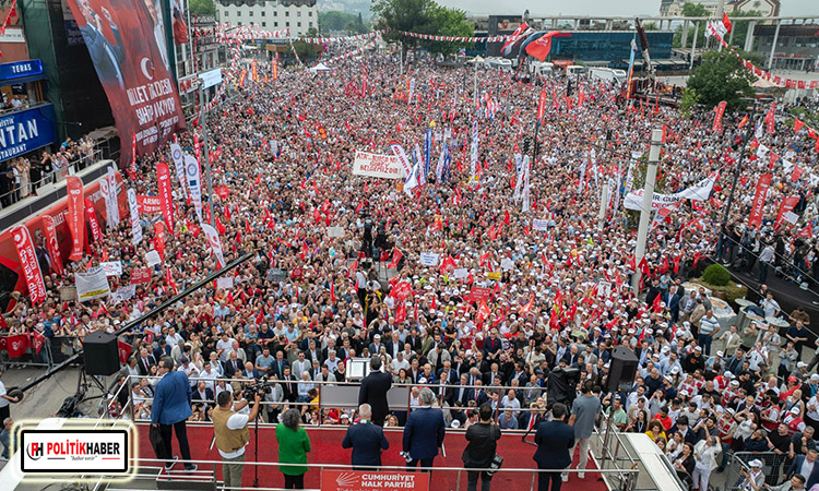 Özgür Özel Bursa’da konuştu! Özgür Özel Bursa’da konuştu!